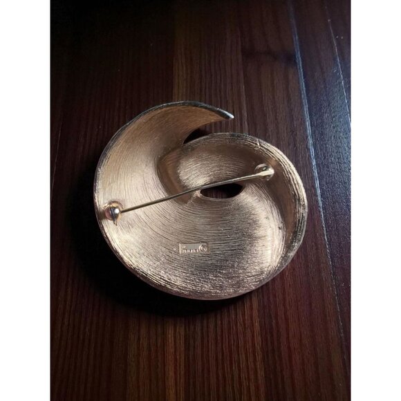 Vintage Crown Trifari Mid-Century Swirl Brooch with Faux Turquoise Cabochons - Picture 2 of 4